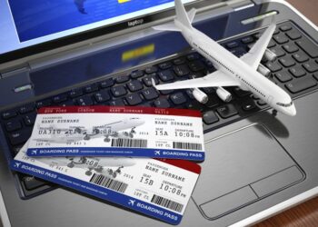 Navigate the Skyways: a guide to seamless online flight booking