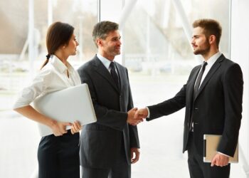 Trade agent in Ukraine: expert assistance for international business