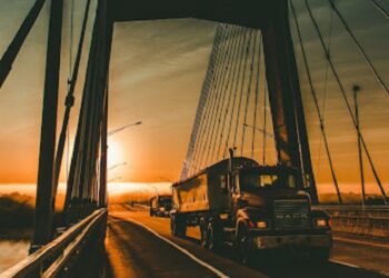 Why choose HMD trucking for your next truck driver job