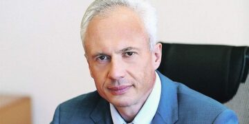 Biography of Alexander Romanov, vice president of Rosneft