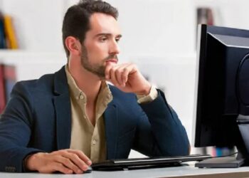 FreightBox: efficient and reliable cargo management solution